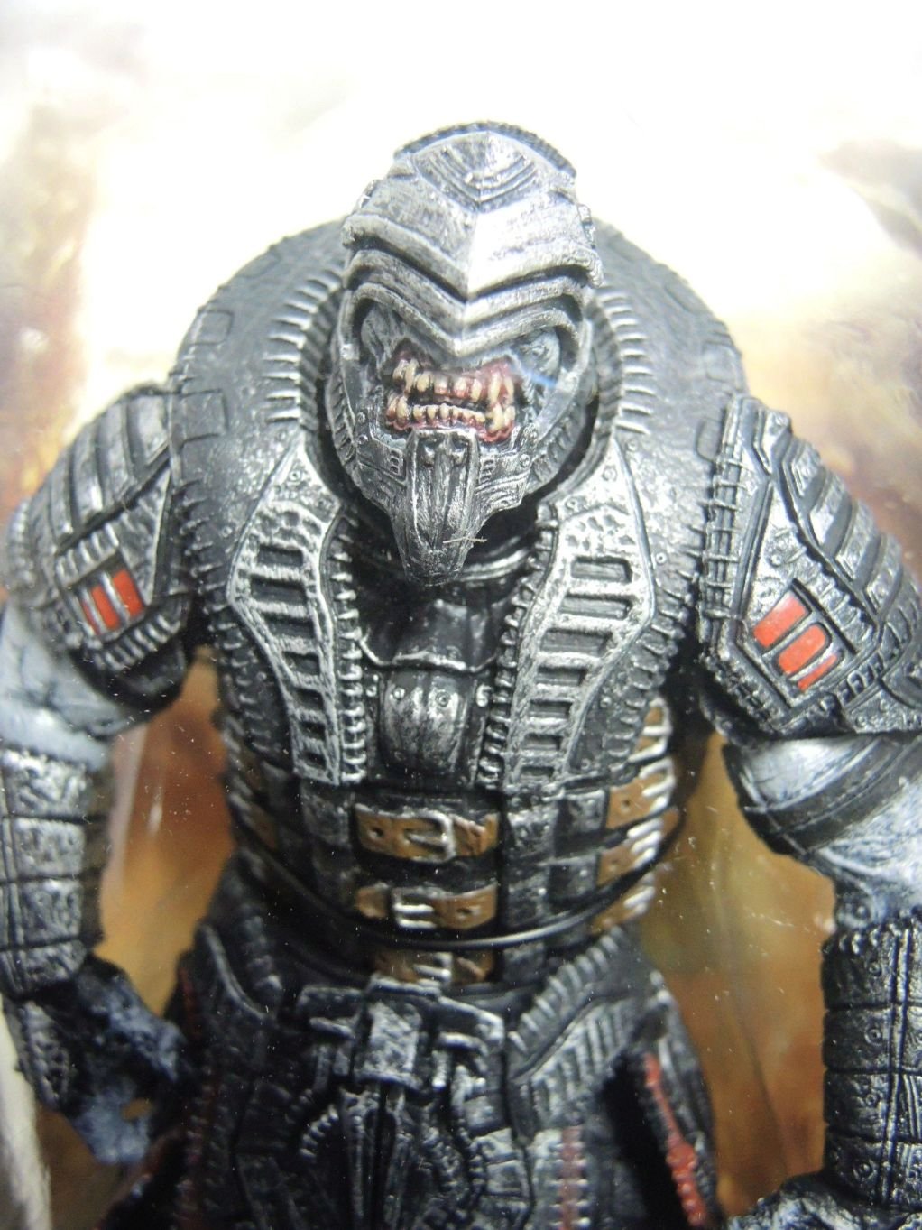 NECA SDCC Exclusive Gears of War 3 - Elite Theron 7