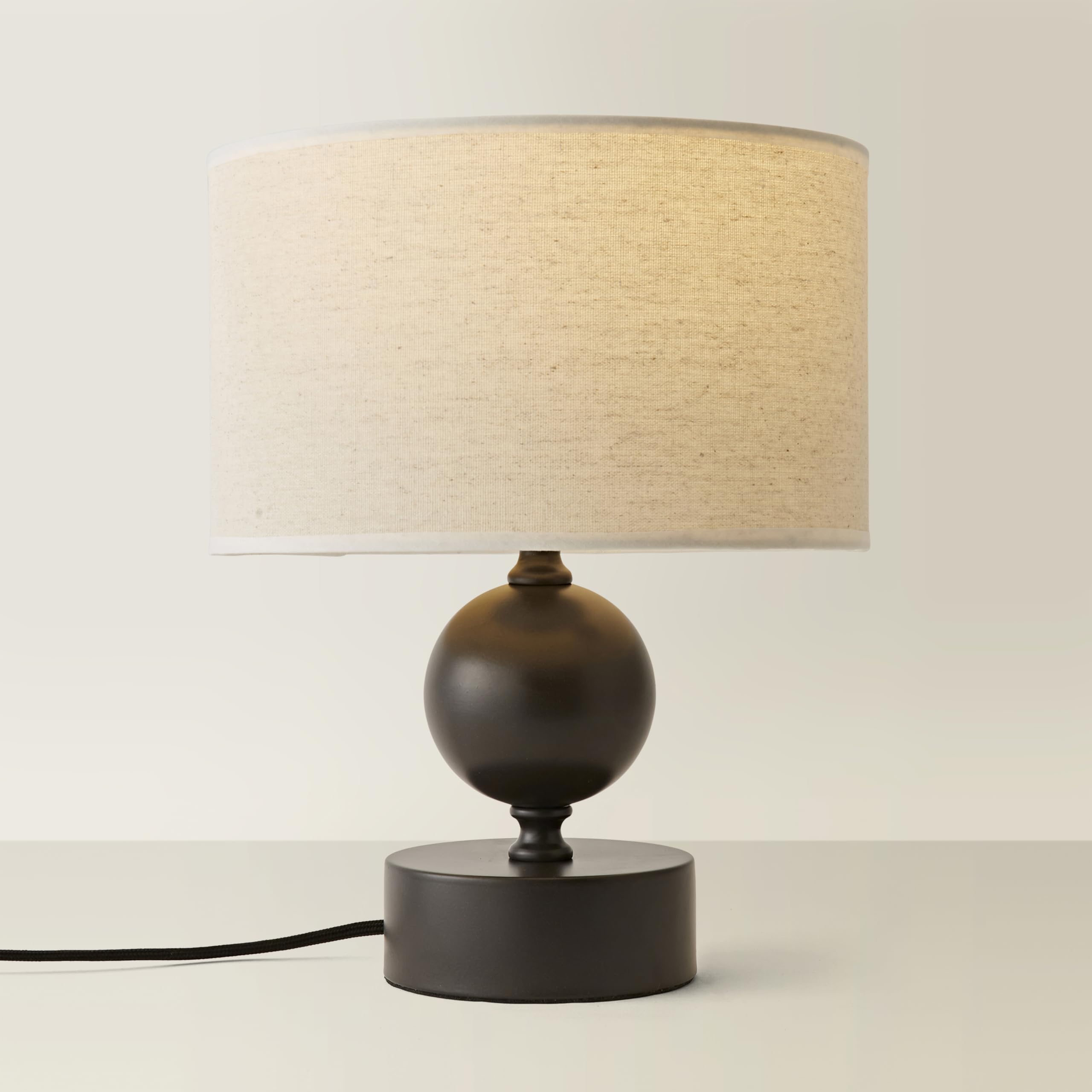 Valuelights Unisex Brown Anthony Candlestick Table Lamp W/ Natural Linen Drum Lamp Shade In