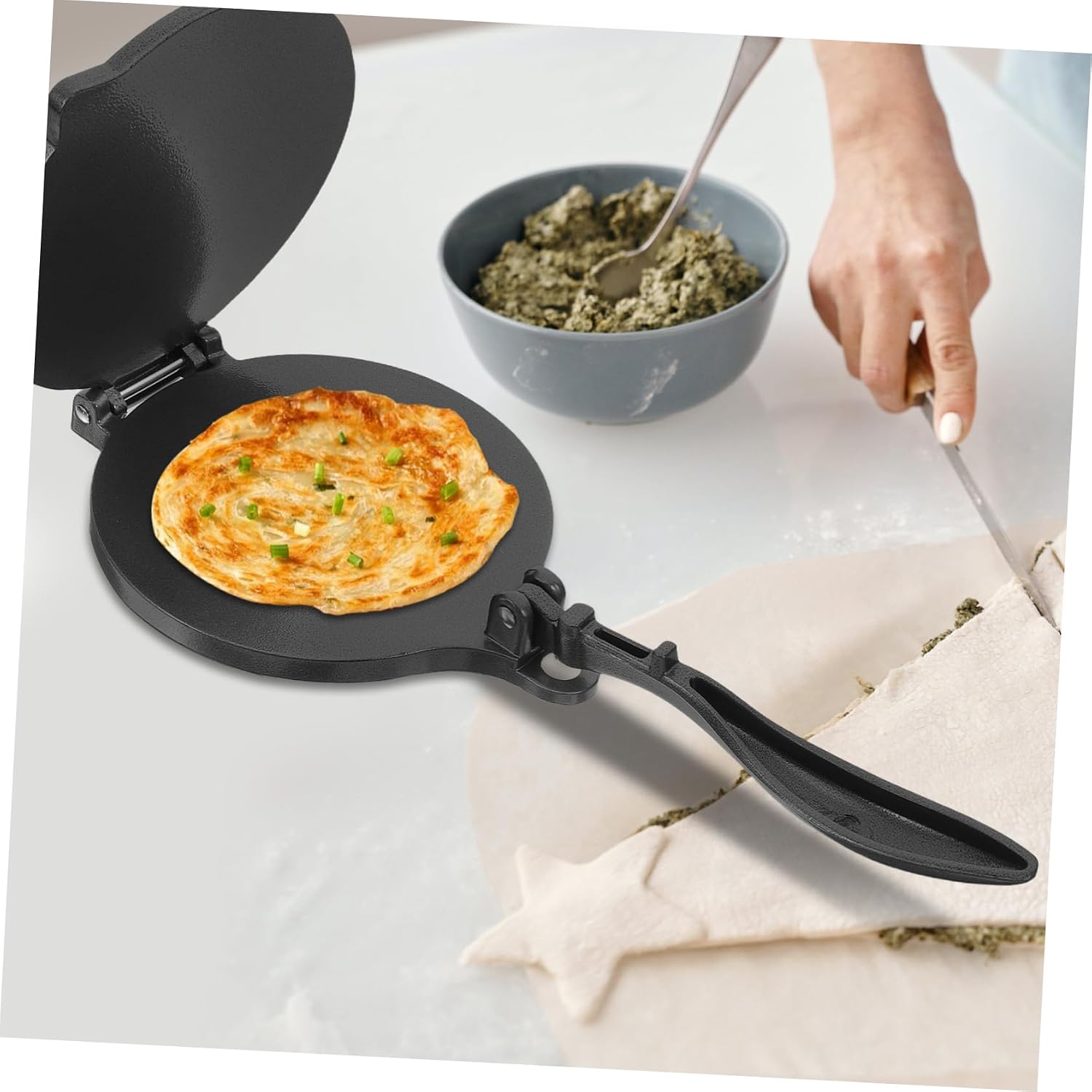 Tortilla Press Aluminum Tortilla Maker Roti and Tacos Nonstick Kitchen Gadget for Easy Release Diameter
