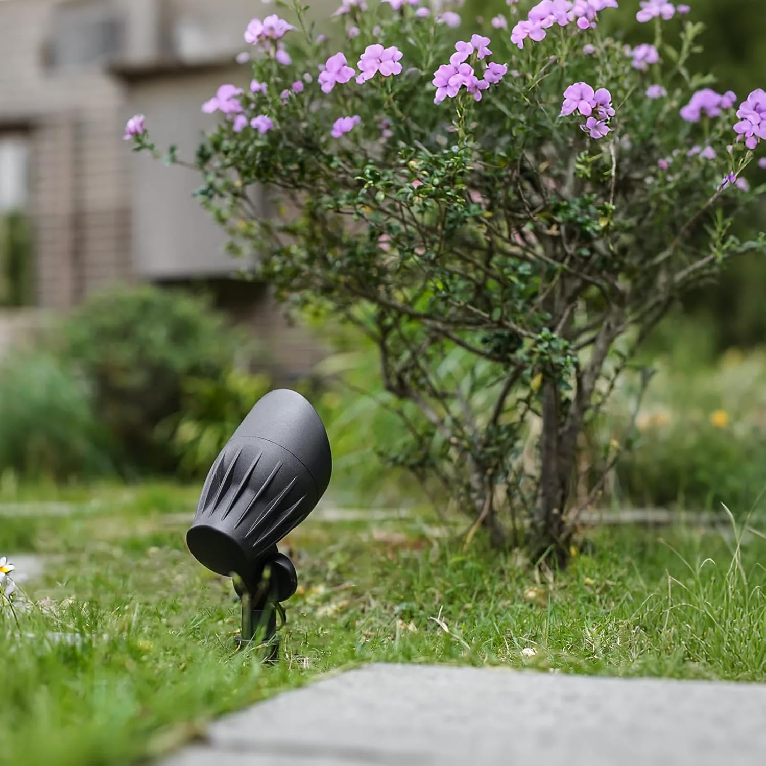 GOLDEN STAR Low Voltage Landscape Lights 5W 400 Lumen 2700K Warm White Outdoor LED Spotlights 12V Flood Lighting with Connector and Stake 8401-2650-G02