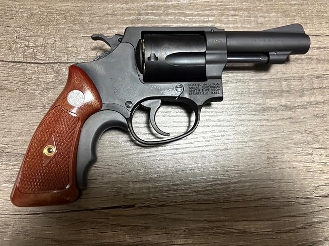 Amazon | タナカ S&W M36 チーフ スペシャル 3インチ スクエア バット