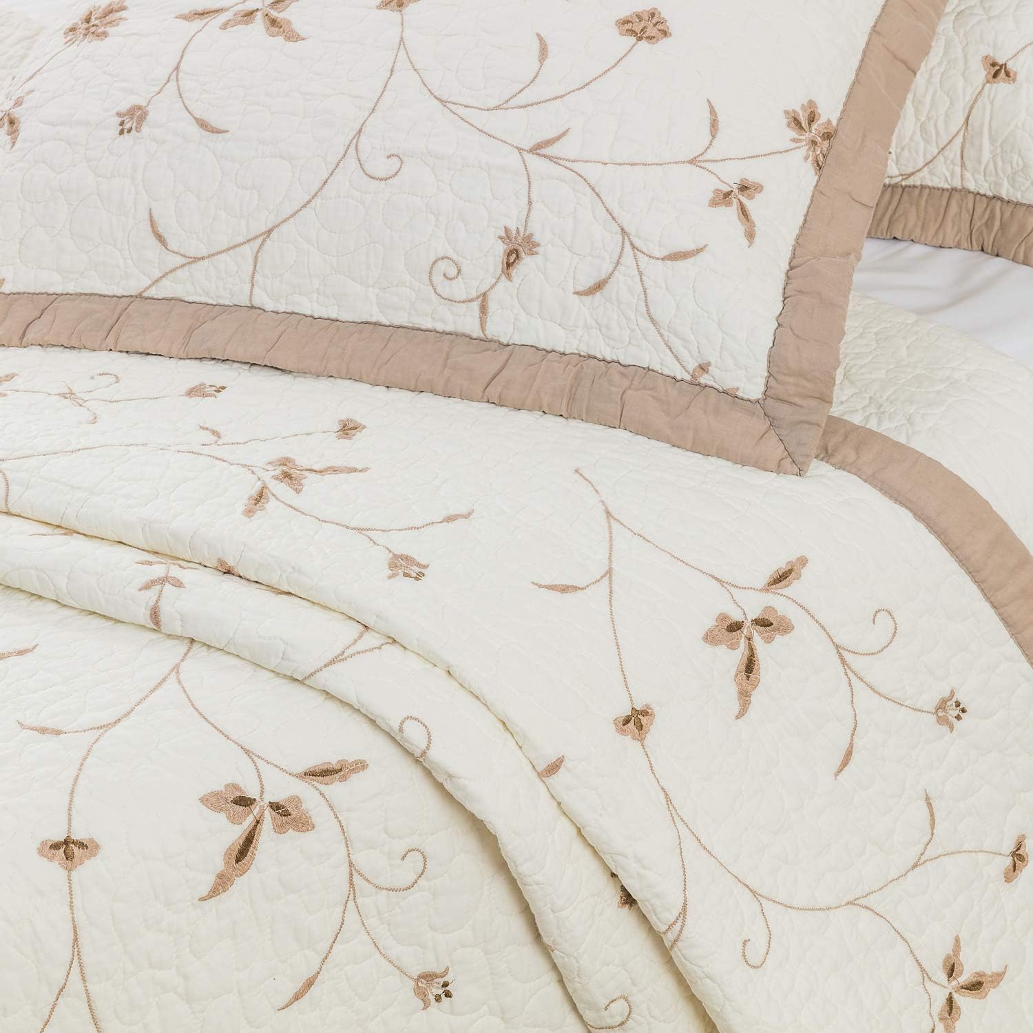 100% Cotton Embroidery Flower Quilted Comforter Bedspread 1 PC Premium Solid Floral Bedspread White Women Girl's Gift Idea (228 x 241 cm / 90 x 94 Inches)