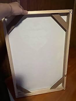 パブロ・ピカソ、Woman in an Armchair Amazon.co.jp: 椅子に座る女性、1948年 パブロ・ピカソ 額入り