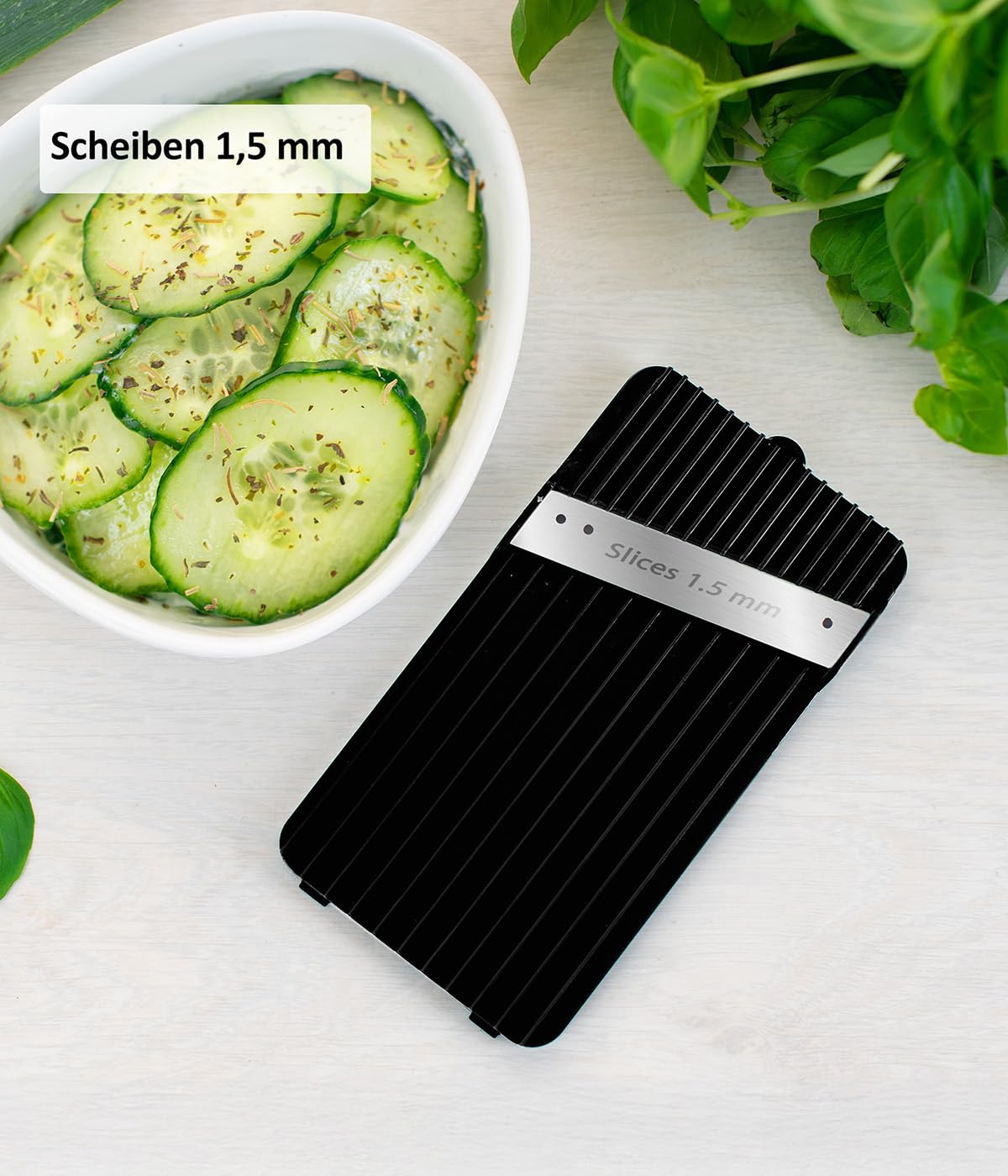 Genius Gemüseschneider Nicer Dicer Mando 12tlg., Gemüsehobel, Gemüse Schneider, Gurkenhobel, Mandoline Vegetable Chopper mit 6 austauschbaren Klingen, Küchenhobel (Rot-Grau)