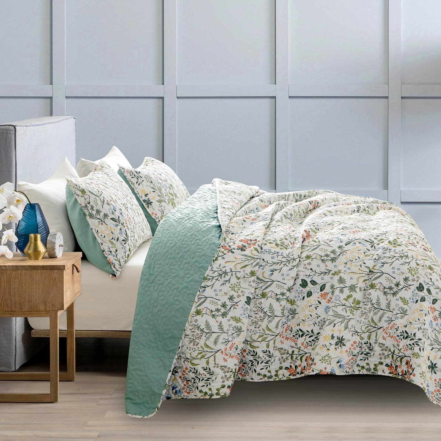 Floral Quilt Set King 3 Pieces Soft Lightweight Microfiber Bedspread Coverlet King Quilt Bedding Set Garden Botanical Floral Printed Quilt Set 1 Quilt and 2 Pillow Shams for All Season - Image 2