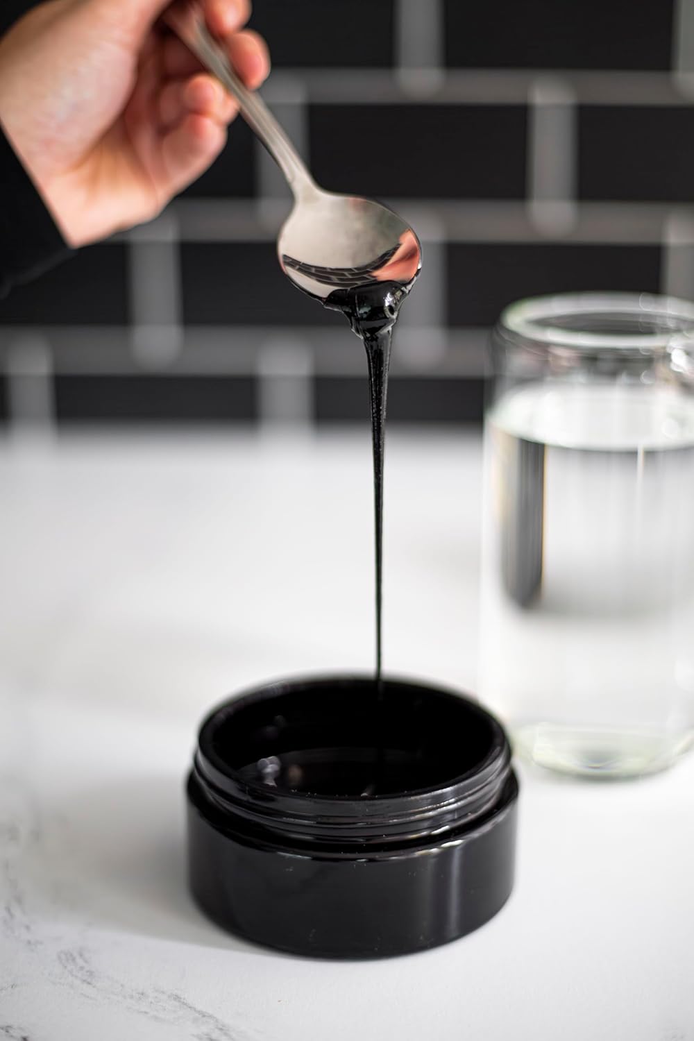 Black Lotus Pure Shilajit Resin, 7g, 100% Pure Natural Shilajit for Men & Women with Amino Acids, 175mg Fulvic Acid, 85 Ionic Trace Minerals per Serving, Superfood for Immune Support, Focus, Energy