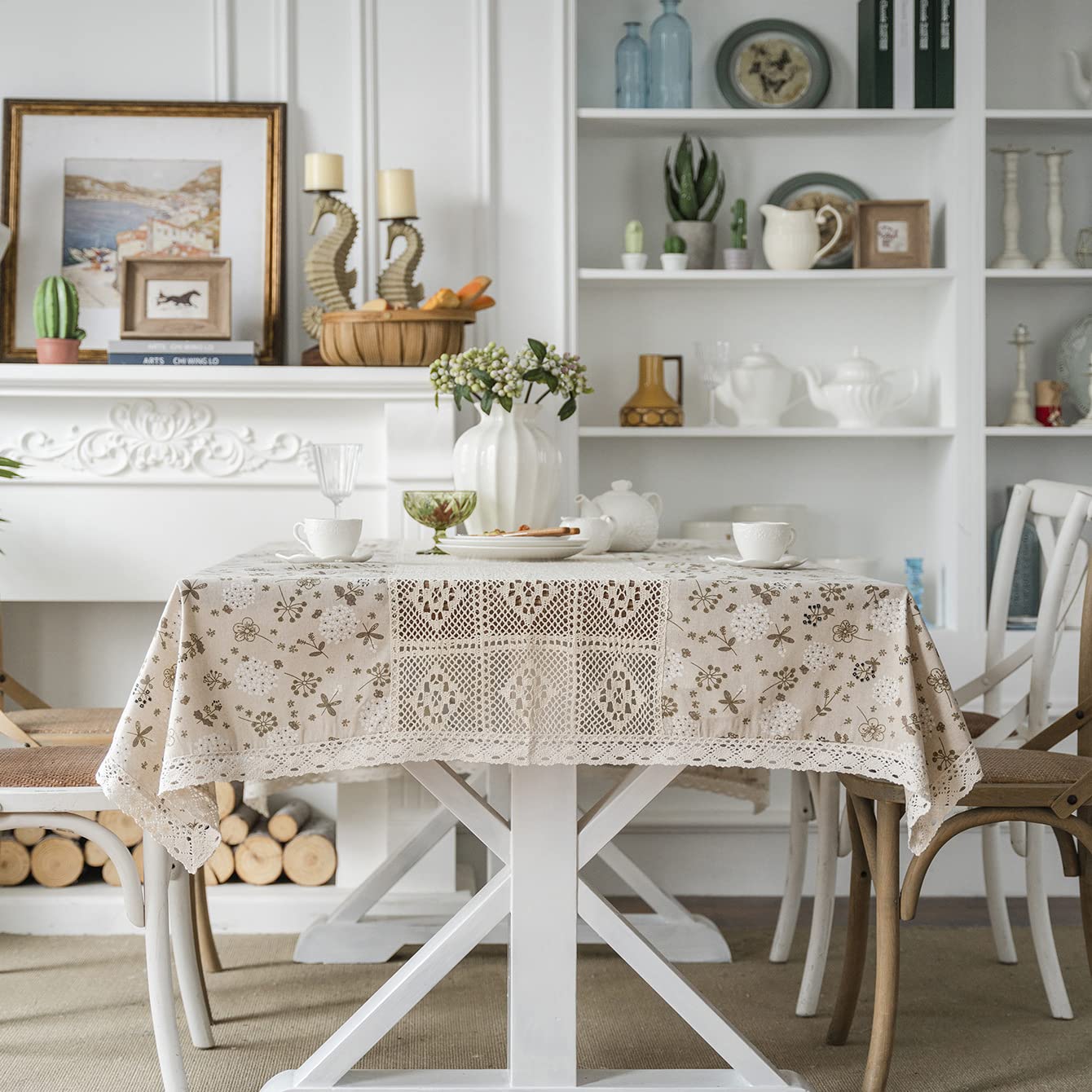 Nappe avec impression de branches de pin et petite nappe de table fraîche en tissu blanc