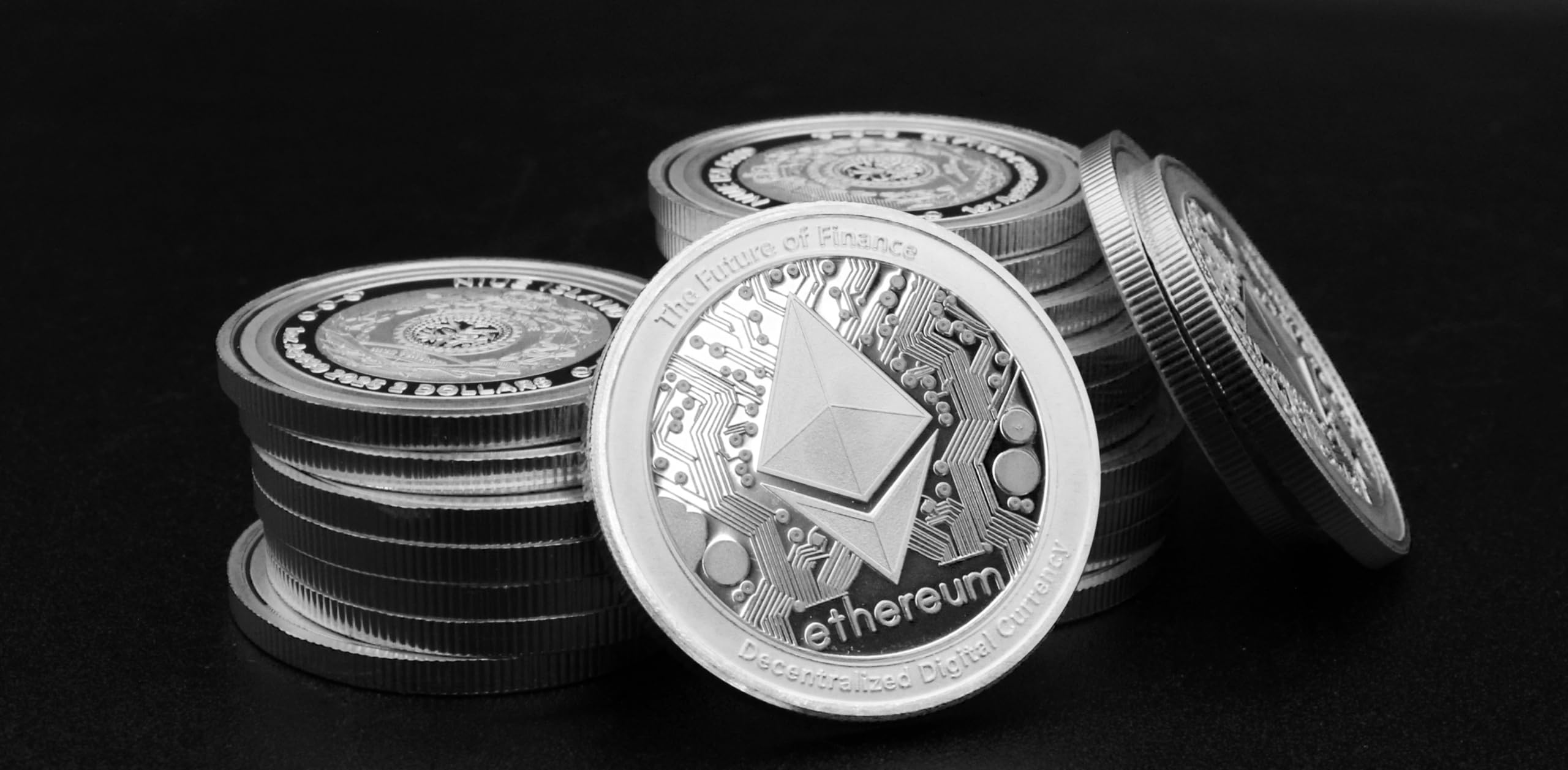 Amazon.com: 2025-1 oz Niue Silver Ethereum Coin Brilliant Uncirculated with  Certificate of Authenticity $2 Seller BU : 藝術古董收藏