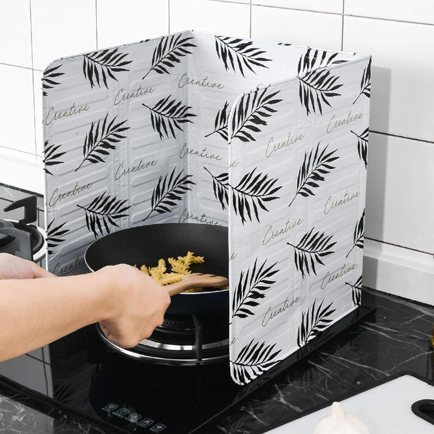 Zerodis Gas Stove Splatter Guard,Aluminum Foil Kitchen Oil Deflector Gas Stove Oil Proof Splatter Guard Grease Splatter Deflector Kitchen Countertop Oil Baffle Guard (White)