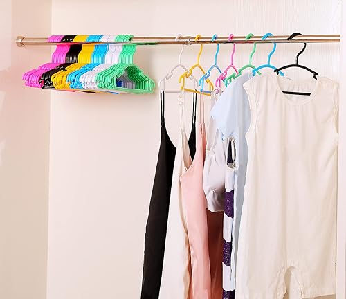 Miniatura 3 de Perchas para ropa de bebé, paquete de 100 perchas blancas de plástico para niños, para armario, bebé, niño, recién nacido, perchas ideales para