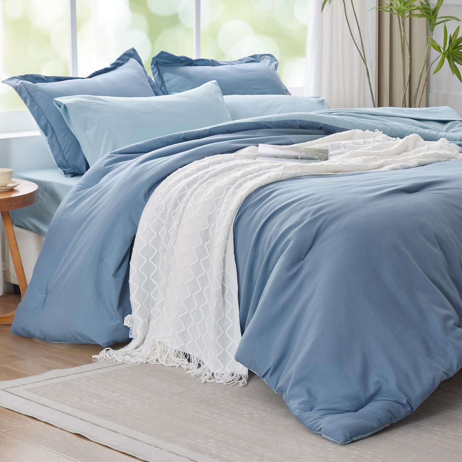 Navy Blue Comforter Reversible Bedding Set, 5-Piece Soft Bed-in-a-Bag With Comforter, Sheets, Pillowcase & Sham - Boho All Seasons Twin/Dbl XL