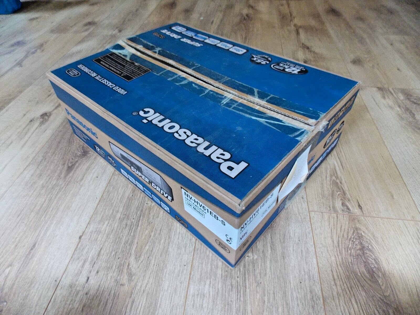 Panasonic NV-HV 61 EG-K VHS-Videorekorder schwarz