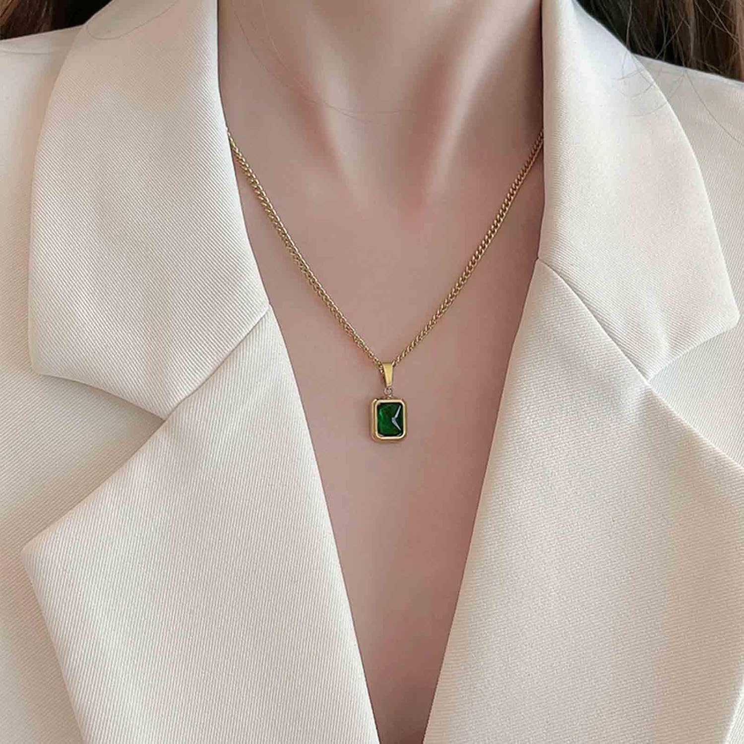Vintage Emerald Square Choker Necklace Gold Emerald Pendant Necklace Enamel Green Square Necklace Minimalist Geometric Necklace Chain Jewelry for Women - Image 2