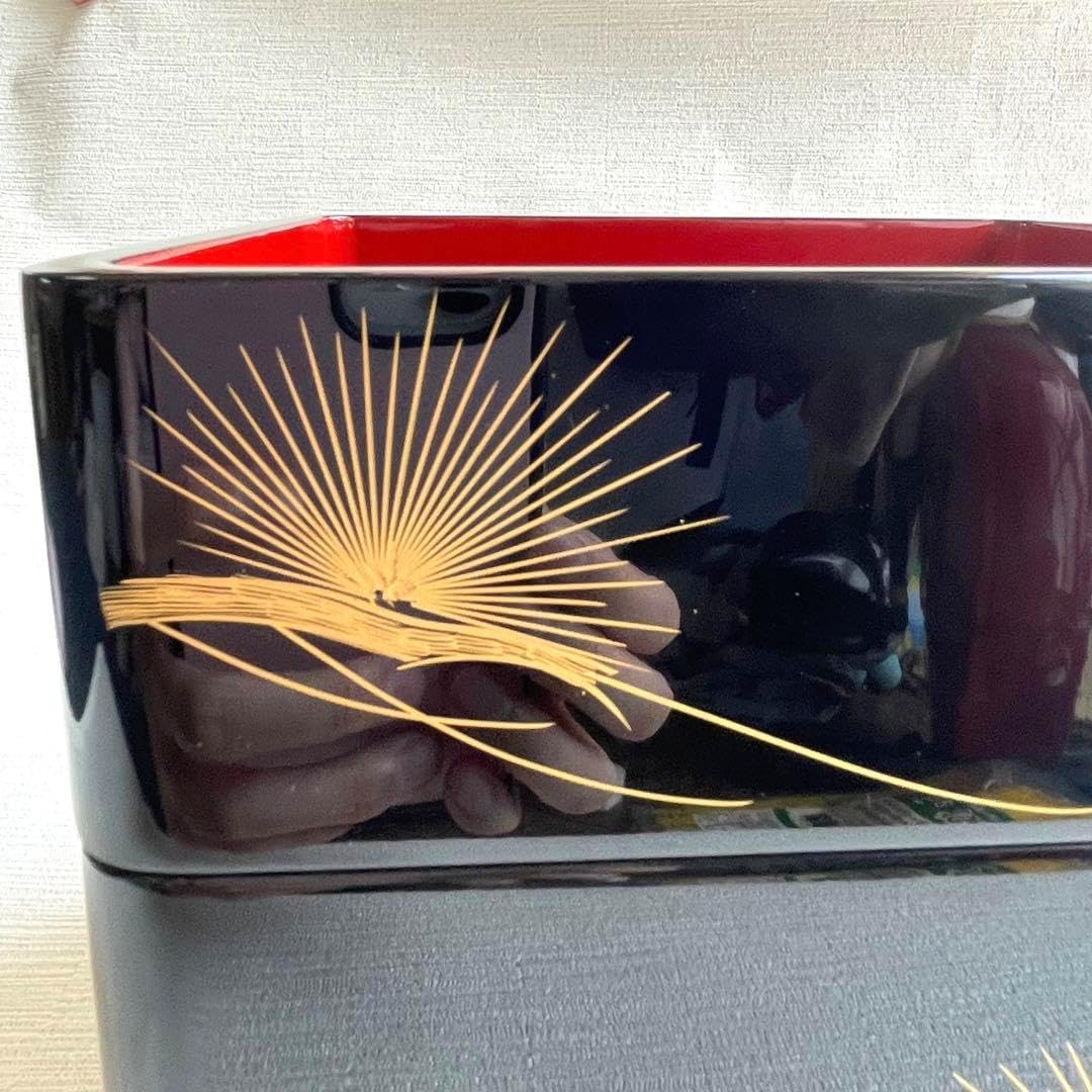 漆器 重箱 26個セット 金色の松 重箱沈金松