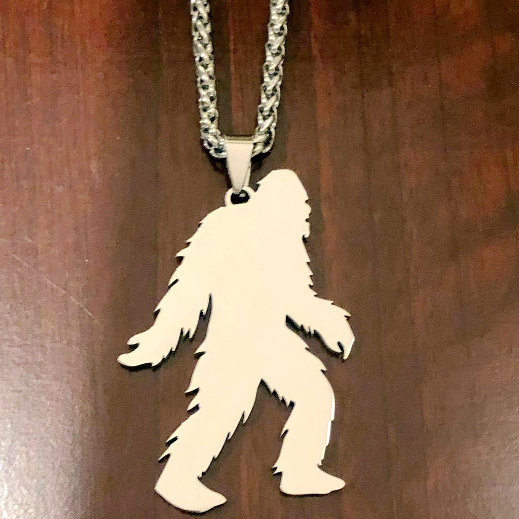 Collana Bigfoot Con Ciondolo – 20 Pollici + Estensore – Peltro – Outdoor Wilderness Sasquatch