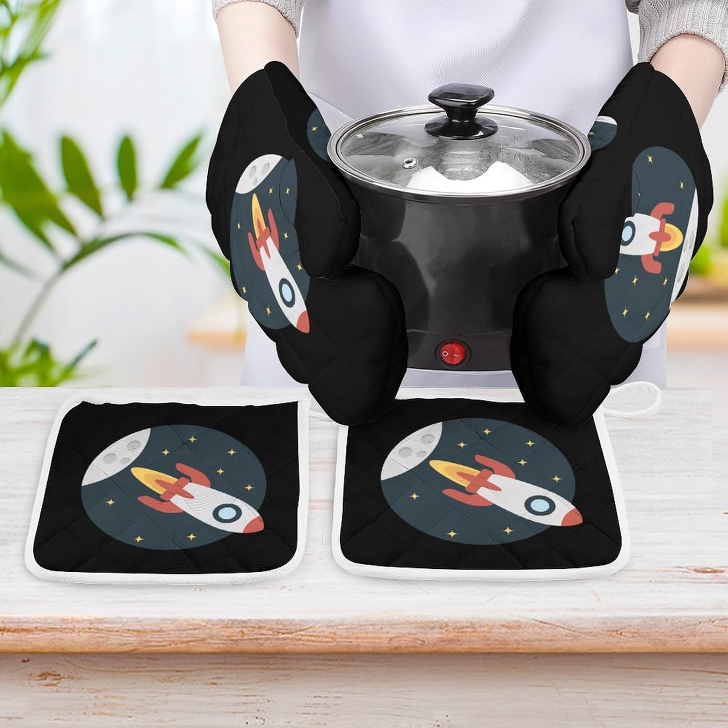 Sapce Rocket Oven Mitts and Pot Holders 4Pcs Set Heat Resistant Cooking Mitts Hot Pads