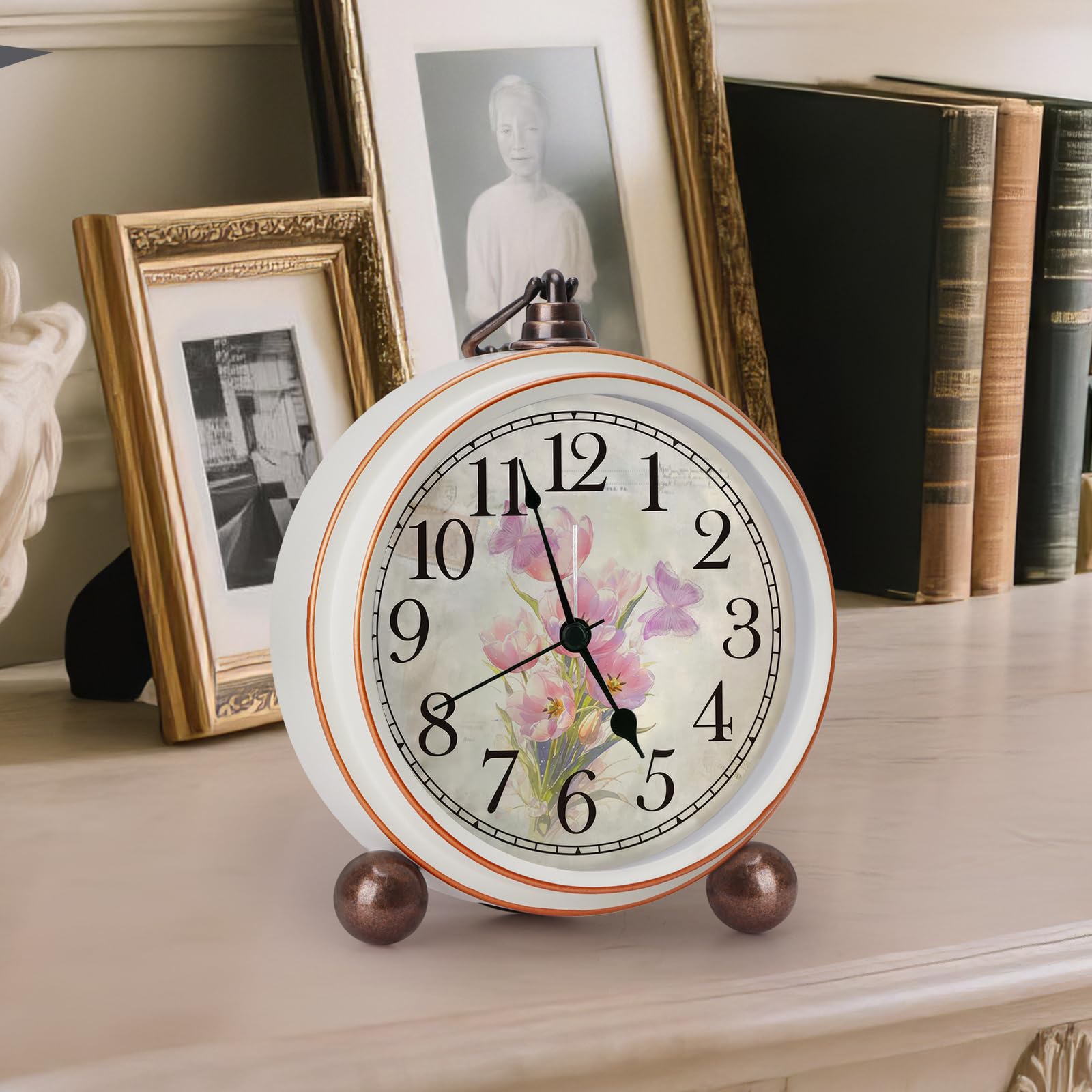 Maxspace 5.2in Vintage Alarm Clock, Silent Non-Ticking Tulips Analog Clock & Battery Operated Table Clocks with Quartz Movement, Desk Clock Decor for Bedroom Living Room (Pink)