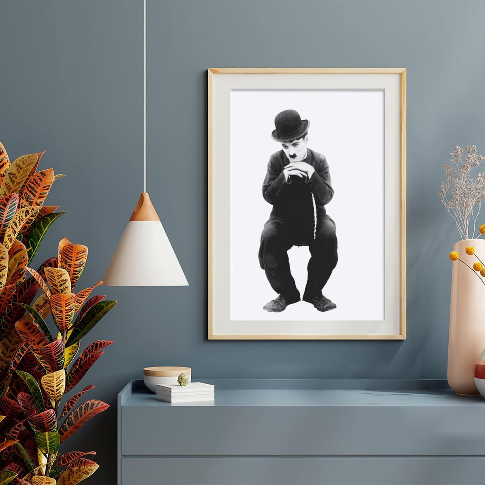 チャールズ・チャップリン　デニムアート　額縁付き Amazon.co.jp: チャップリン Charlie Chaplin アートフレーム