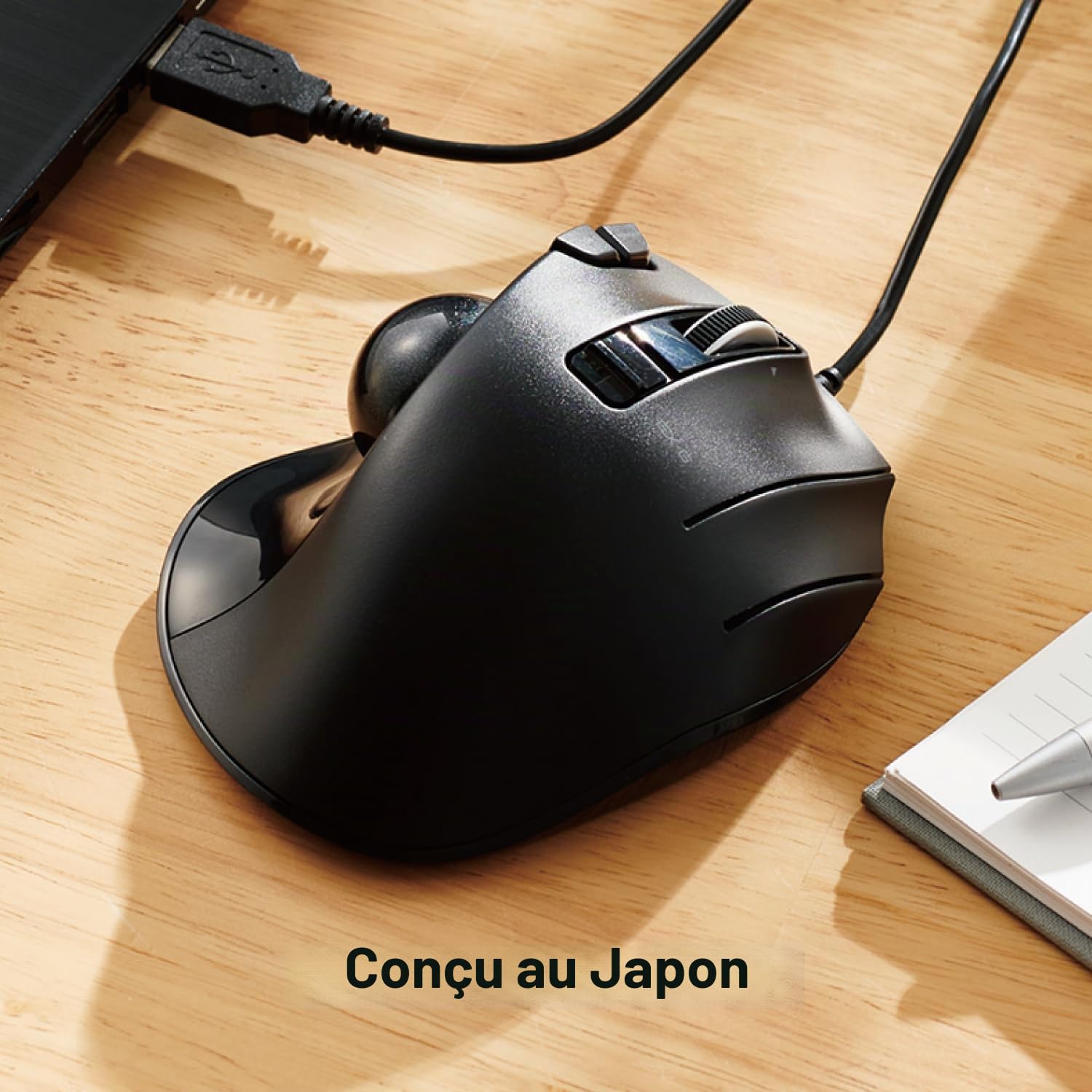 ELECOM M-XT3URBK Souris Filaire avec contrôle Facile du Pouce, Design Ergonomique sculpté, Fonction à 6 Boutons avec Suivi Fluide, capteur de Jeu Optique de précision, Compatible avec Windows/Mac