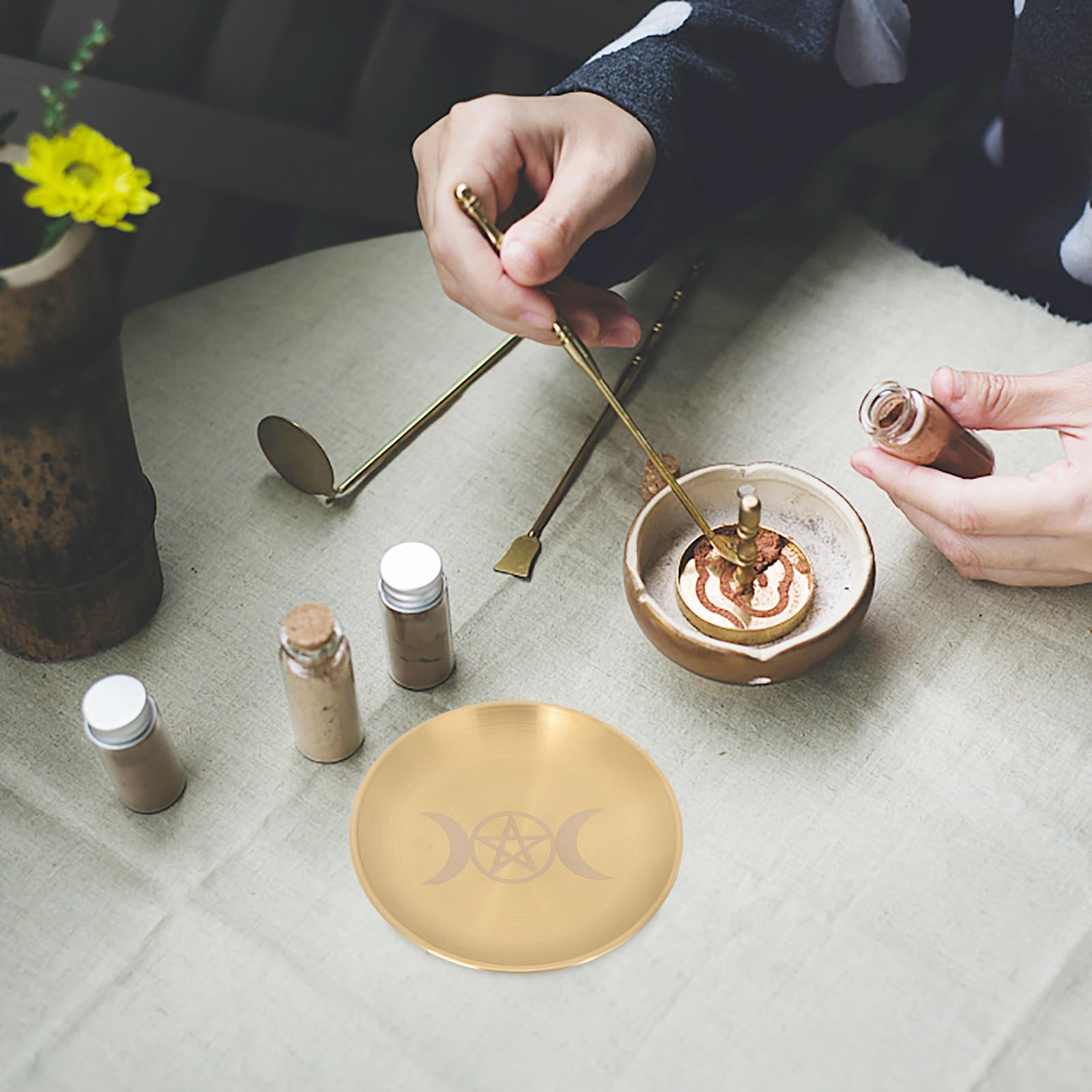 Pentagramm Kerzentablett Rund aus Kupfer in Gold für Altar