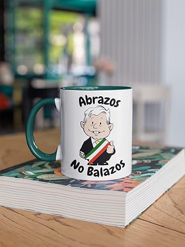 Miniatura 3 de MEXICANDOO AMLO - Taza de café Abrazos No Balazos con diseño de dibujos animados divertidos Muñeco AMLITO, taza de cerámica blanca brillante con