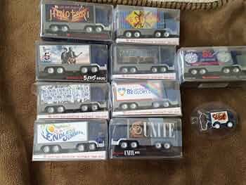 B'z　ツアートラック　別売不可 B'z LIVE-GYM Pleasure 2023 -STARS-｜GOODS（ツアートラック）