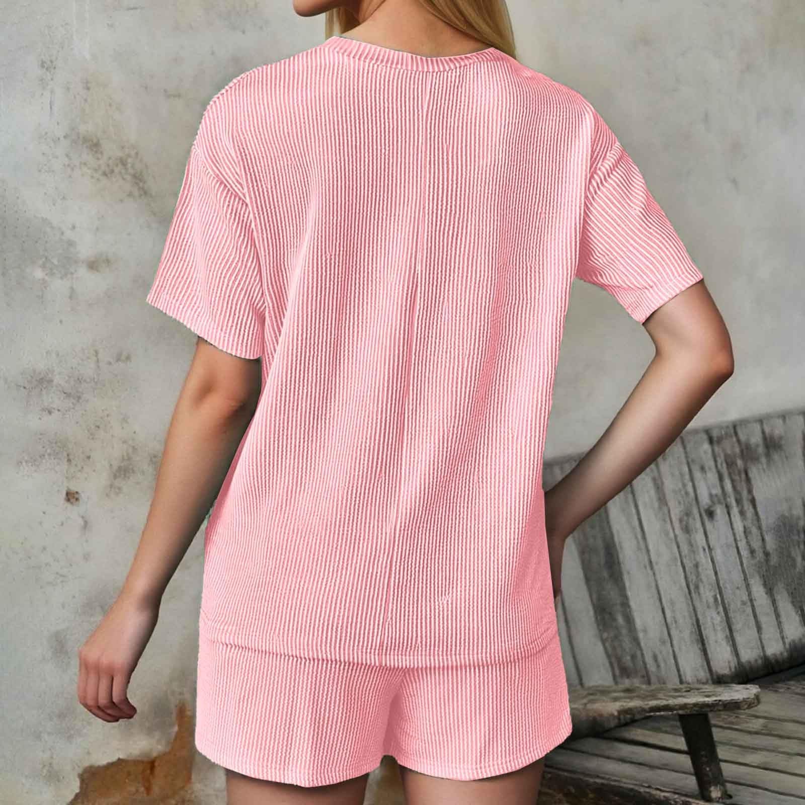 Women's 2 Piece Shorts Set Casual Summer Outfits Basic Short Sleeve Top and Shorts Matching Set Comfortable (Red, S)