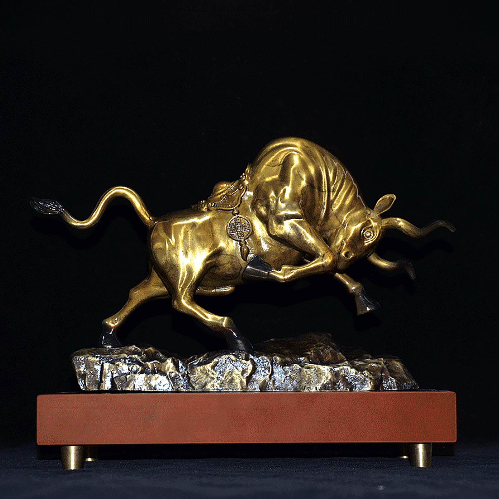 Feng Shui Suerte Animal Estatua Y Escultura Colección Regalo Toro Feroz Estatua Decoraciones Toro,Wall Street Toro Arte Decoración,Latón Muñeca Estatua-Bronce b 11.8inch