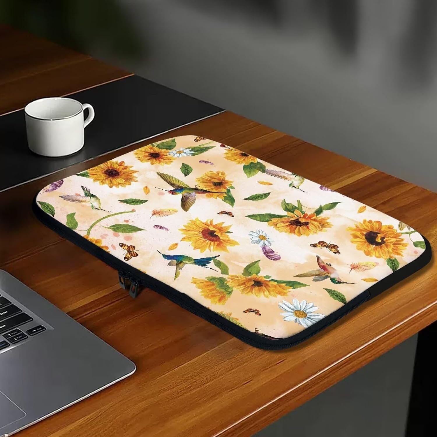 doginthehole Laptop Sleeve 17 Inch Laptop Sleeve Aesthetic Sunflowers Butterfly Hummingbird Laptop Sleeve for Women Teen Girls Carrying Case Laptop Cover for Notebook Tablet image 4