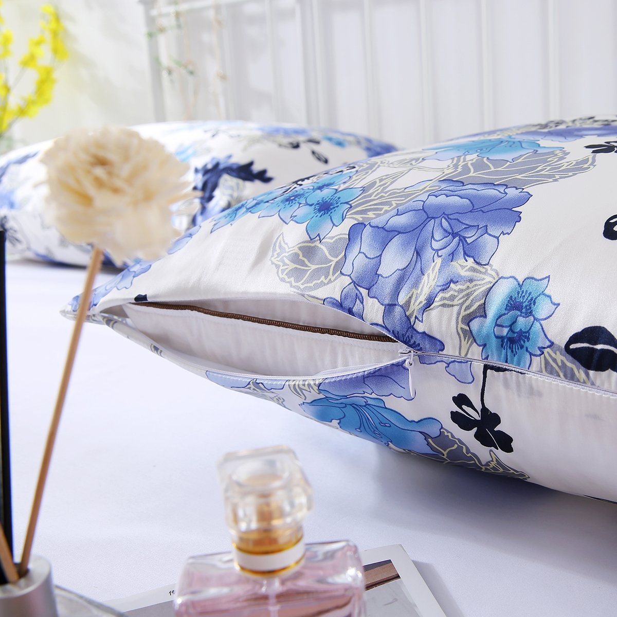 SLPBABY Silk Pillowcase for Hair and Skin with Hidden Zipper Print (Standard(20''x26''), Pattern 21) - Image 3
