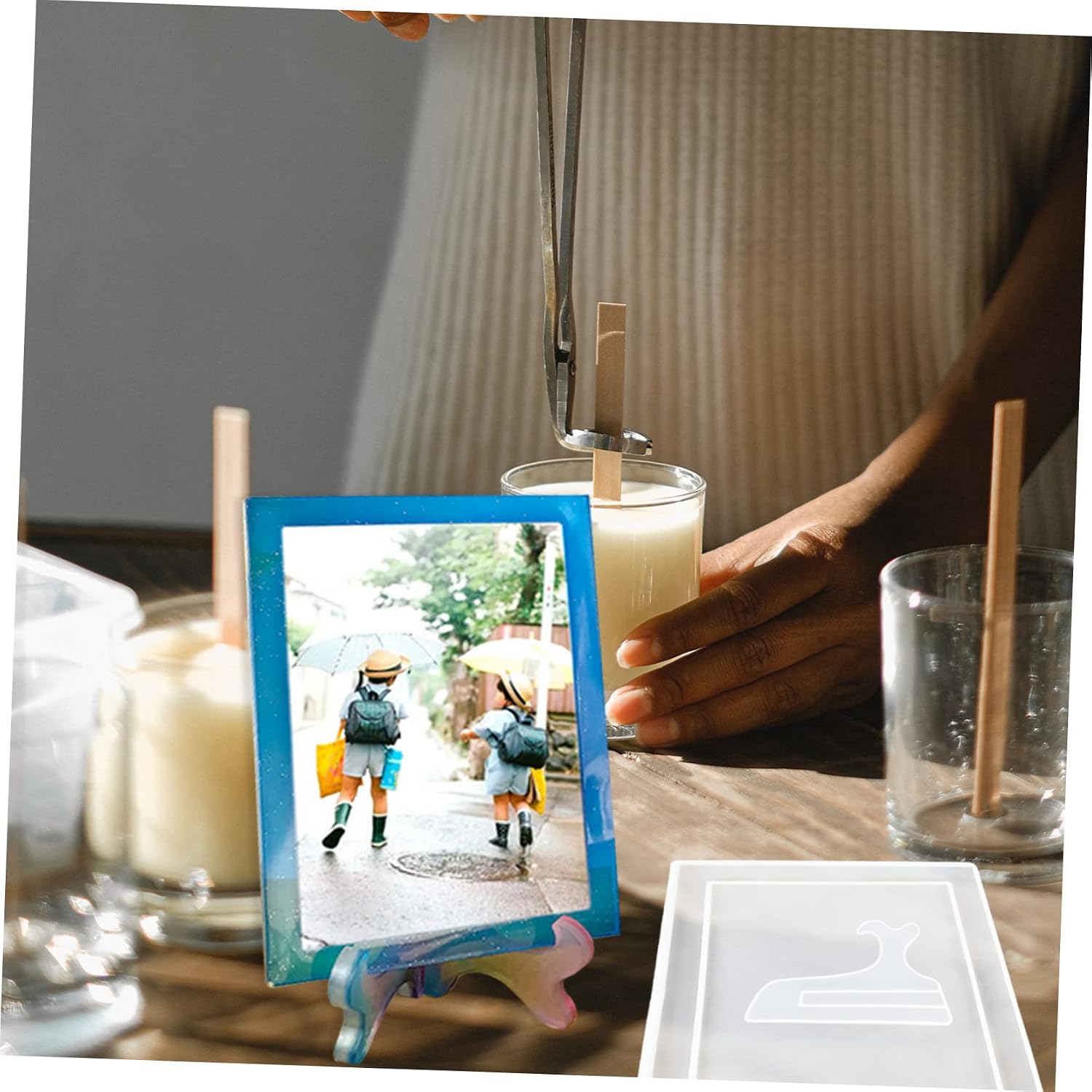 1set Silicone Photo Frame with Bracket for Custom Crafts Easy to and Reuse for Boys and Girls and Enthusiasts Silicone Molds for Unique Home Decor