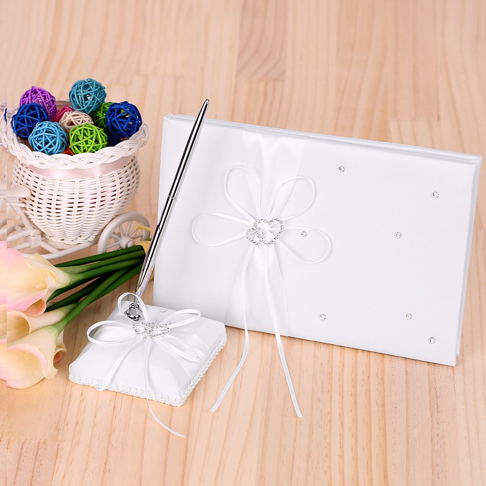 5-teiliges Hochzeitszubehör-Set, Blumenmädchen-Korb aus Satin mit doppeltem Herz, 17,8 x 17,8 cm großes Ringträgerkissen, Gästebuch, Stifthalter und blaues Strumpfband für die (Weiß)