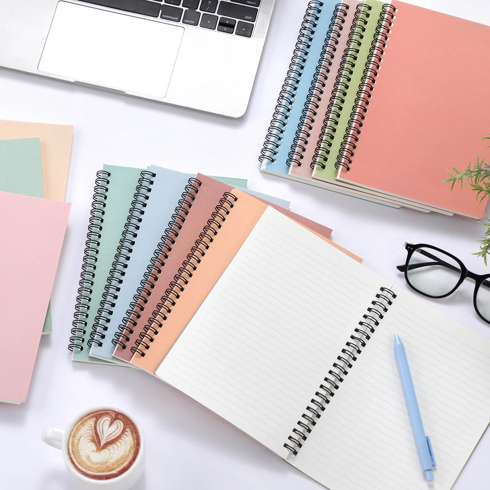 Fuutreo 12 cuadernos en espiral para el trabajo, tamaño A5, 8.3 x 5.7 pulgadas, cuaderno con rayas universitarias, cuaderno de papel kraft, papel rayado, 12 colores, 60 hojas, 120 páginas para oficina