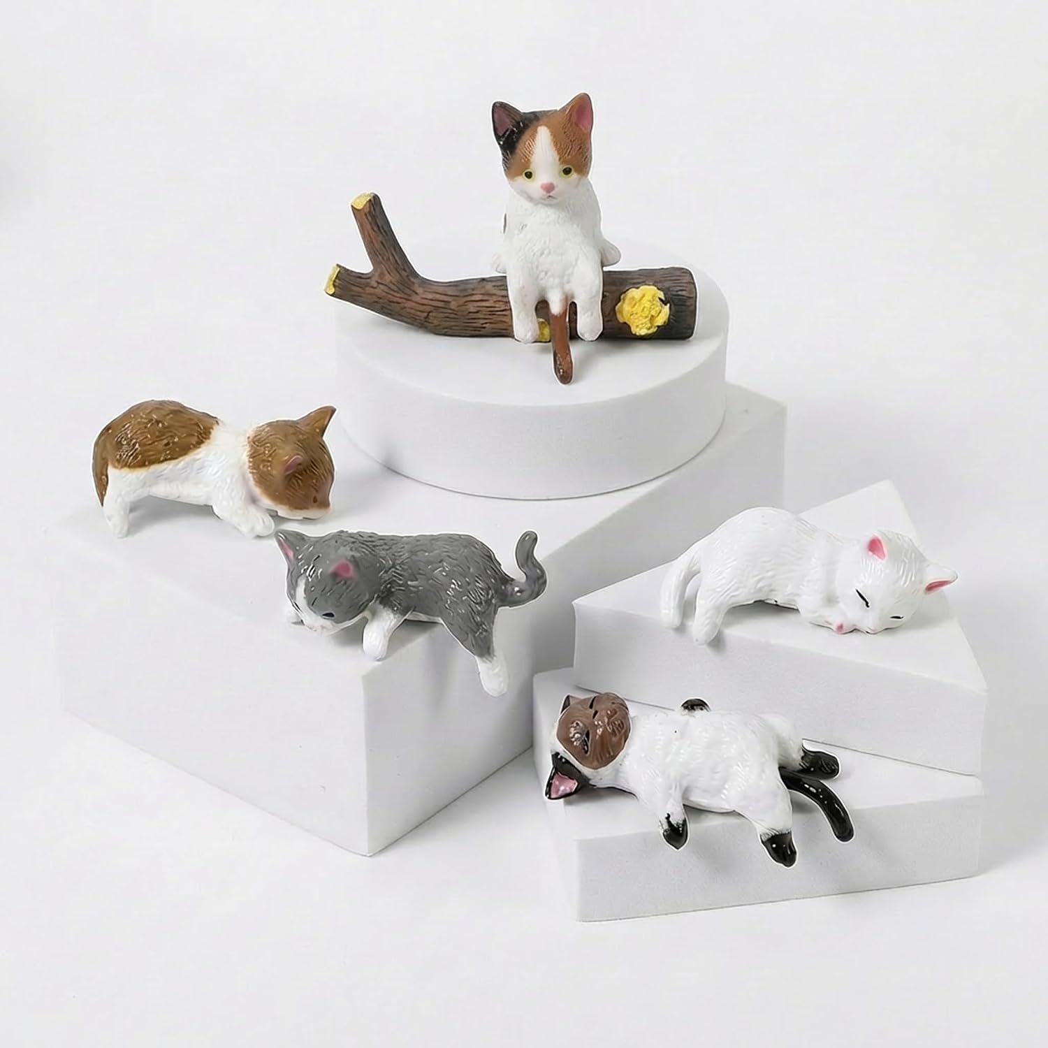 6-Pack Mini Cat Desk Figurines Set with Tree Branch, Cute Resin Cartoon Cats for Desk Decor, Car Decor & Computer Monitor Decor, Rearview Mirror Accessories, Funny Cat Gifts