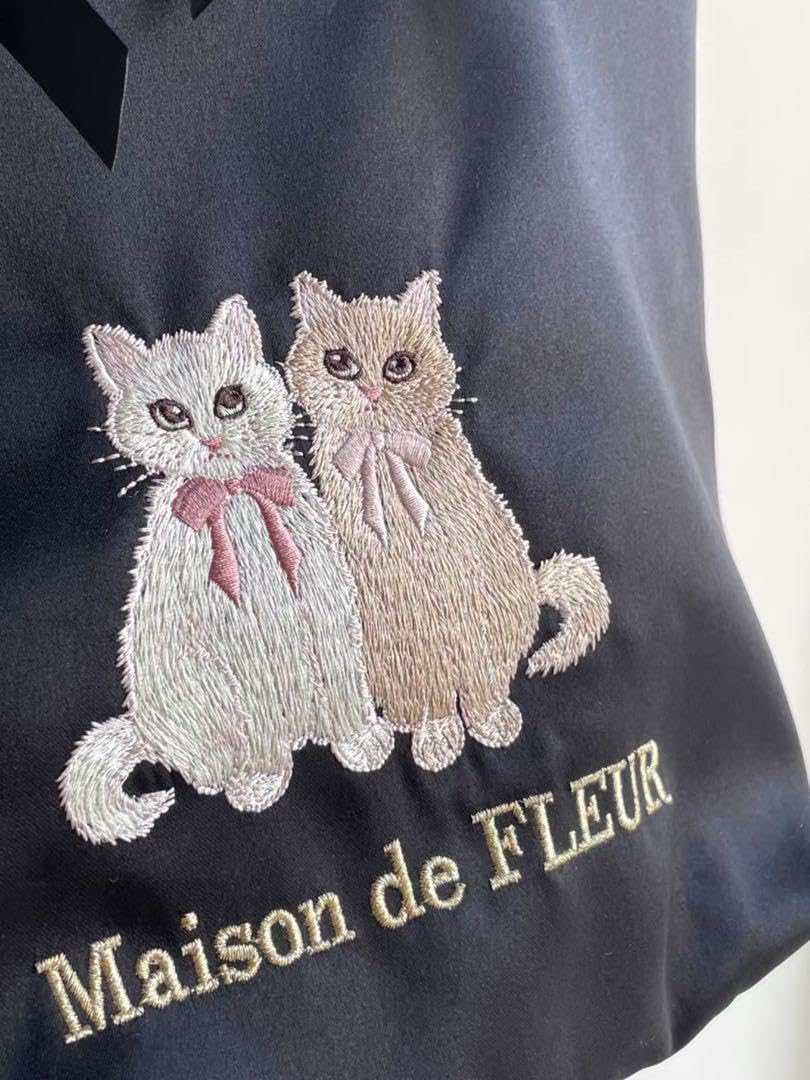 Amazon.co.jp: Maison de FLEUR メゾンドフルール “猫 ねこ刺繍”トート