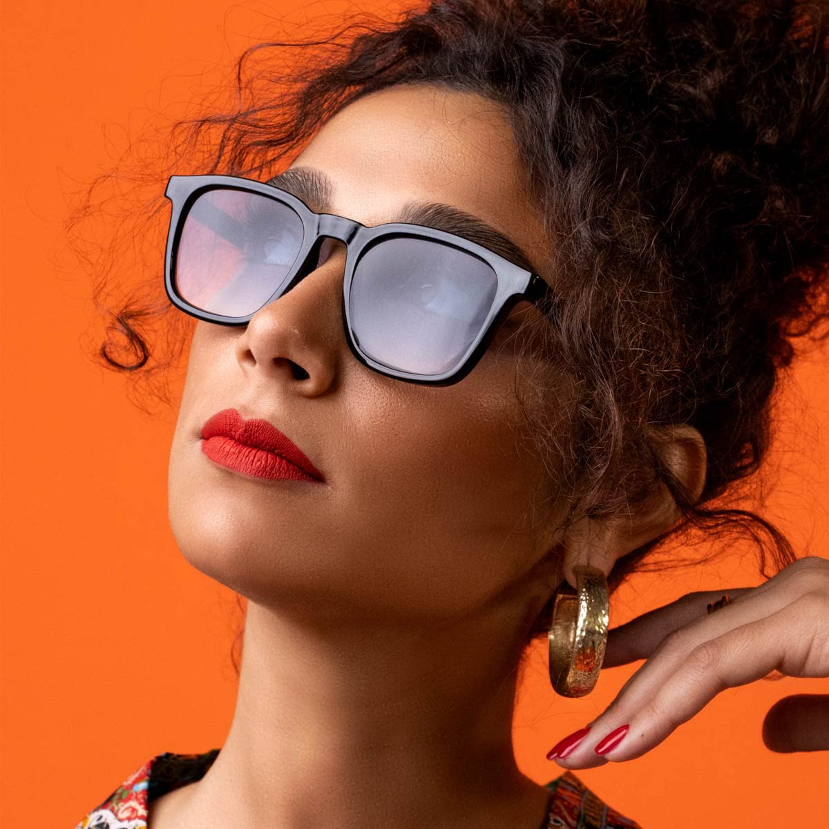 Contacta, Suncity Sole e Lettura, Occhiali da Sole e da Lettura per Uomo e Donna, Occhiali dalla Forma Rettangolare con Lenti Blu Sfumate