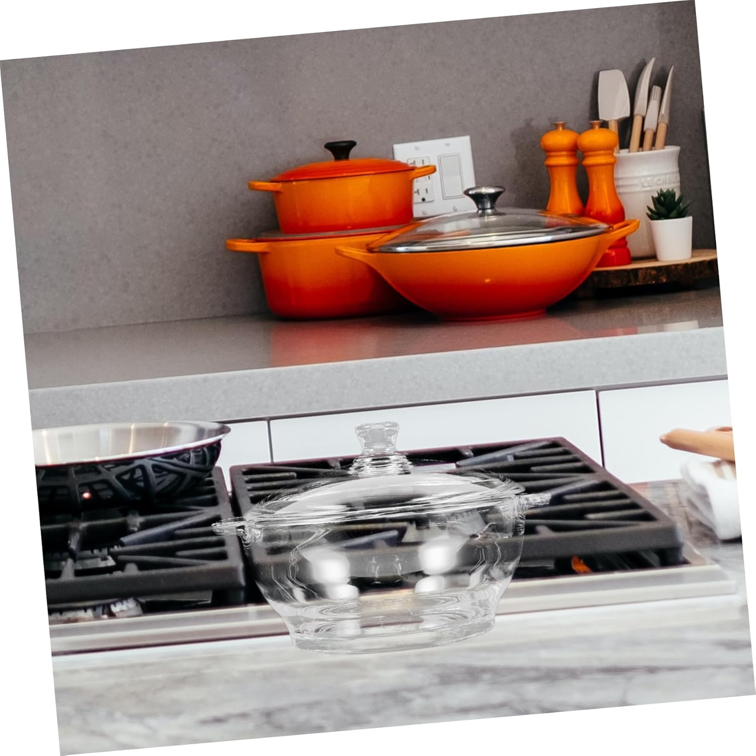 Heat Resistant Glass Stockpot with Lid Double Ear Handles Oven Stew Pot for Noodles Soup and Braised Dishes Safe High Borosilicate Cooking Pot for Home Use