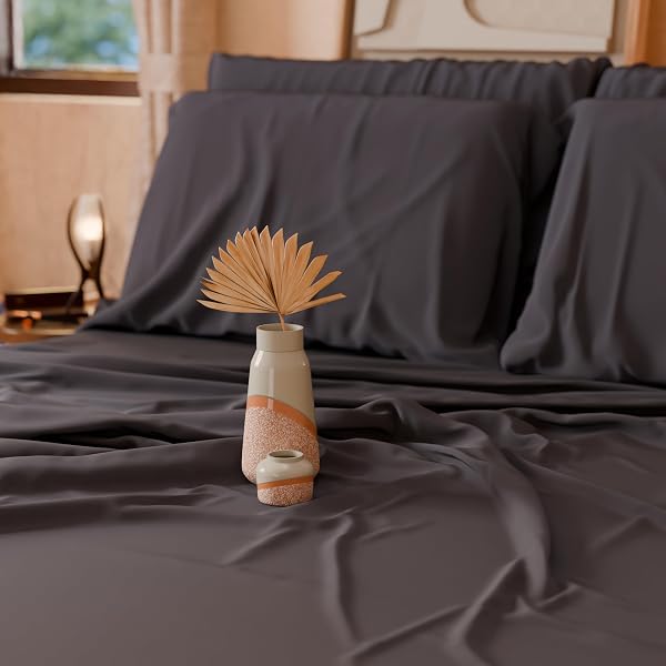 PETTI Artigiani Italiani - 4-Piece Maxi Double Bed Sheet Set, Soft and Breathable, Complete Bed Set with Top Sheet, Fitted Bottom Sheet and 2 Pillowcases Grey Sheets - 5
