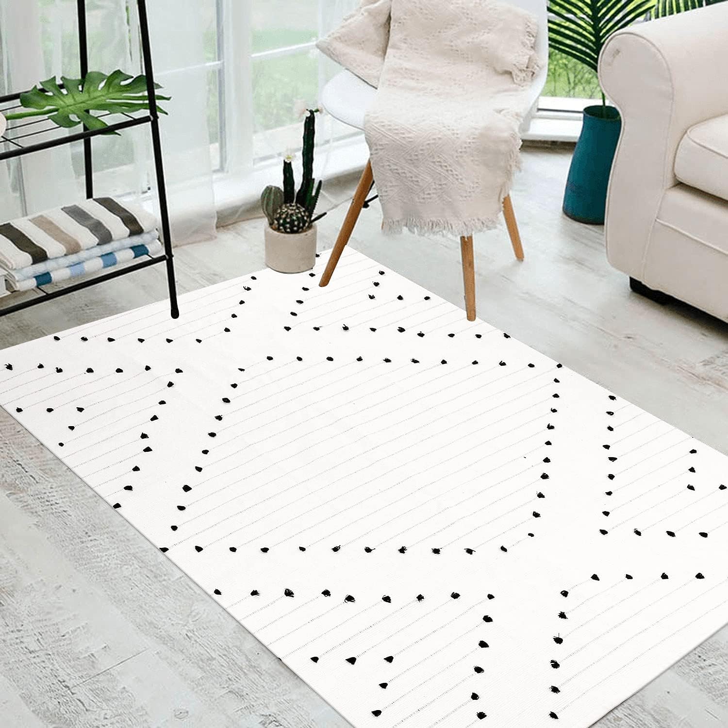 HAOCOO Boho Area Rug, 3'x5' White Geometric Kitchen Rug Cotton Moroccan Farmhouse Carpet, Machine Washable Indoor Outdoor Rug for Patio Entryway Living Room Bedroom Decor