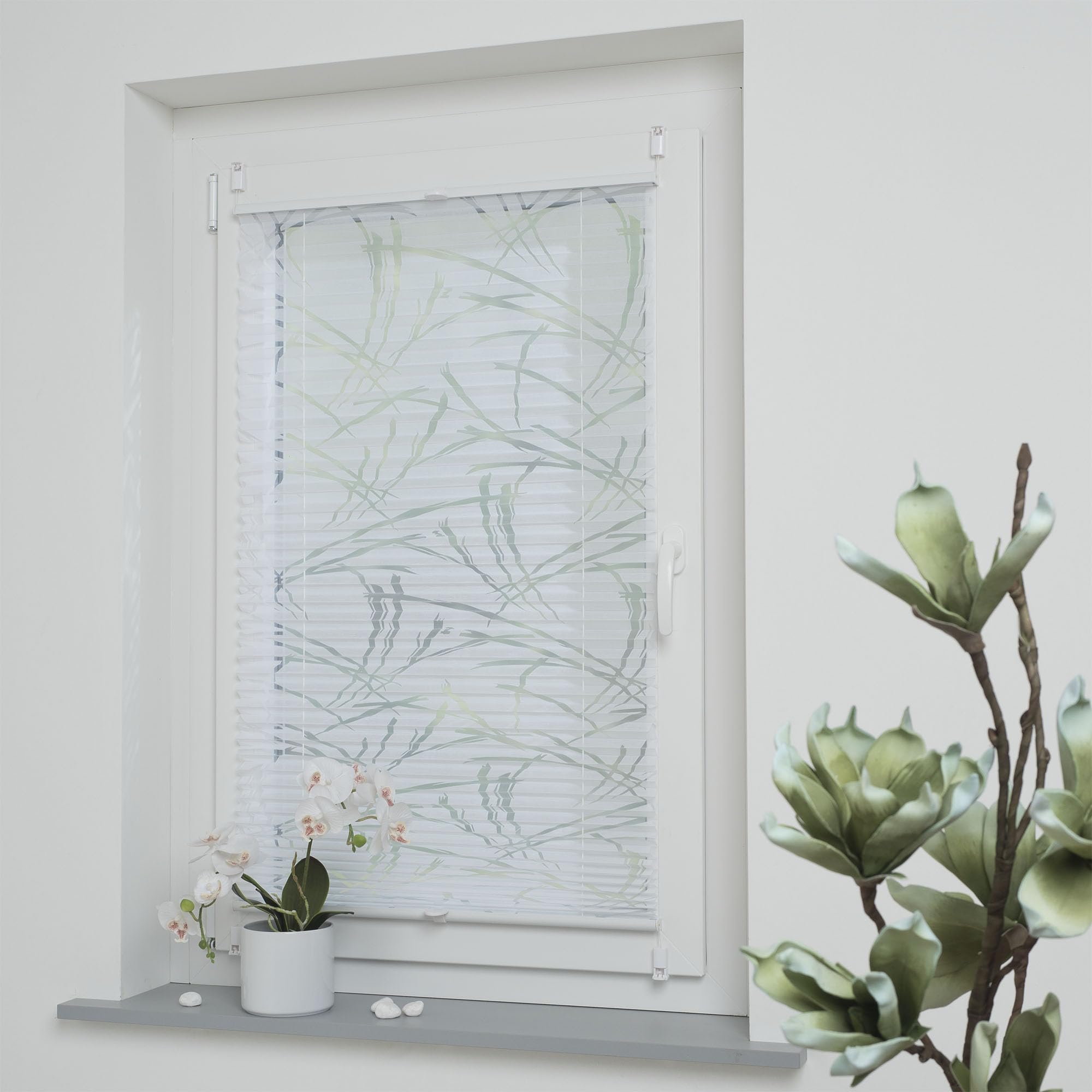 Plissee mit ausgebranntem Motiv Lines, halbtransparent, ohne Bohren oder Schrauben, inkl. Klemmträger, Breite: 70 cm/Länge: 130 cm, Farbe: weiß
