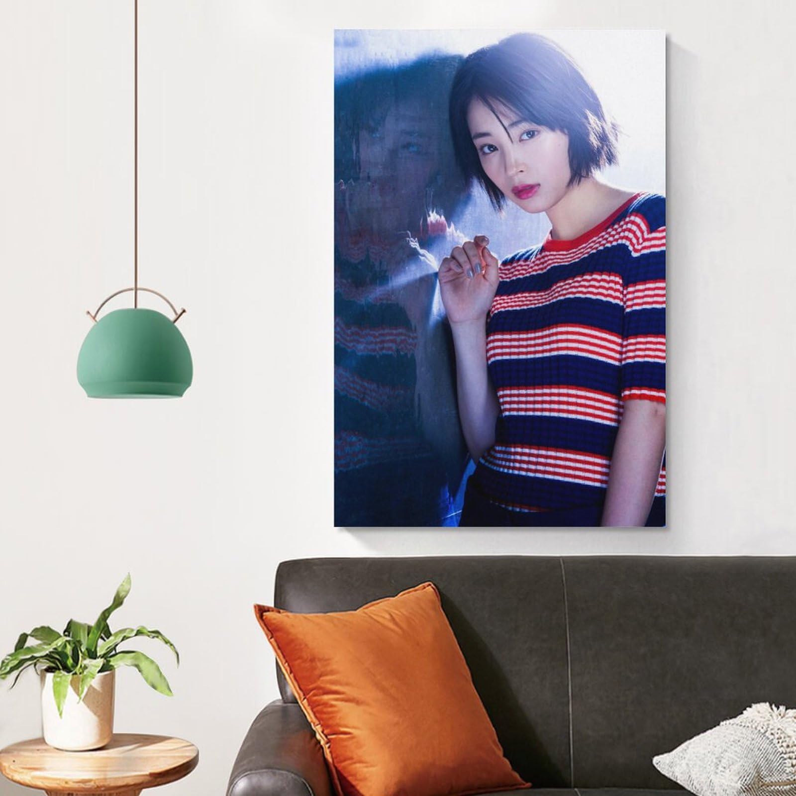 Amazon.co.jp: 広瀬すず 装飾画 Hirose Suzu 写真集 广濑铃 ポスター