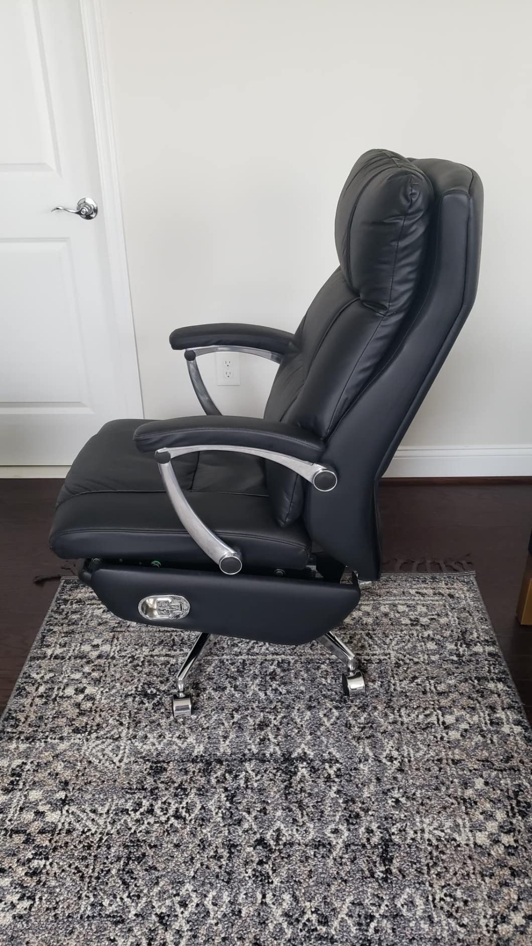 58/mo Finance LEAGOO Automatic Executive Office Chair HighBack