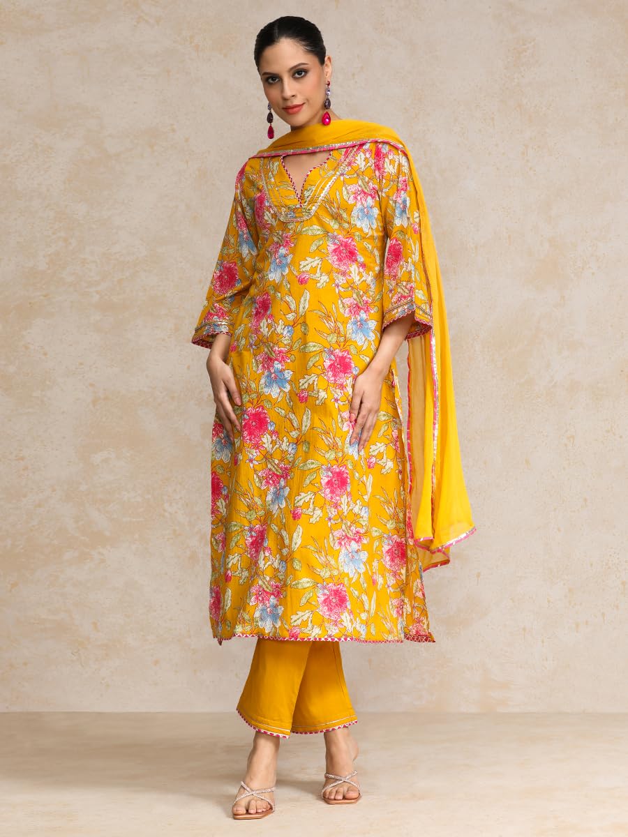 Varanga Floral Printed Boho Look Flared Sleeve Kurta With Trouser & Dupatta
