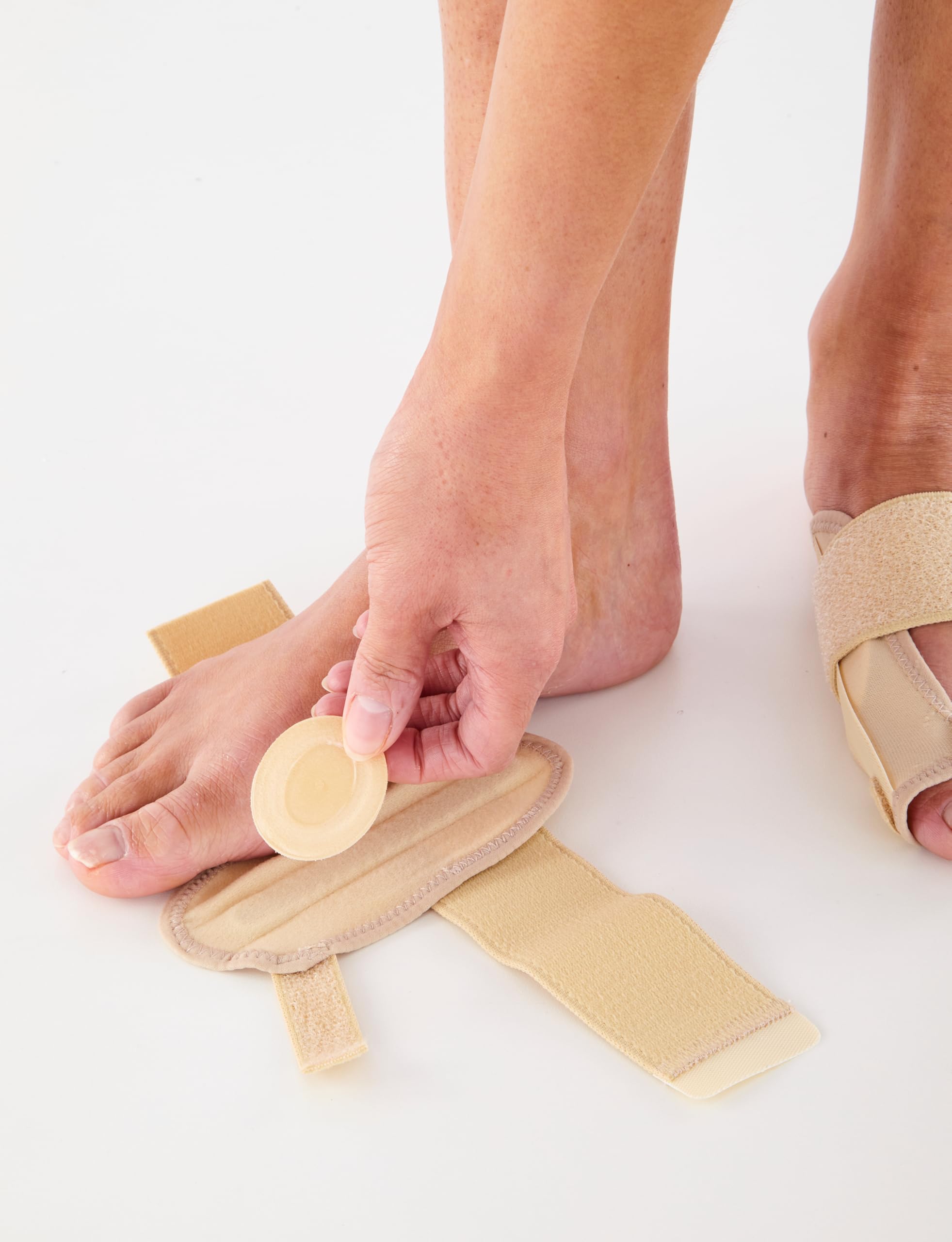 Neo-G Supporto sottile per alluce valgo con supporto flessibile e cuscinetto in gel regolabile, per uso quotidiano, pre post chirurgia, sollievo dal dolore, dispositivo medico di classe 1, destro e