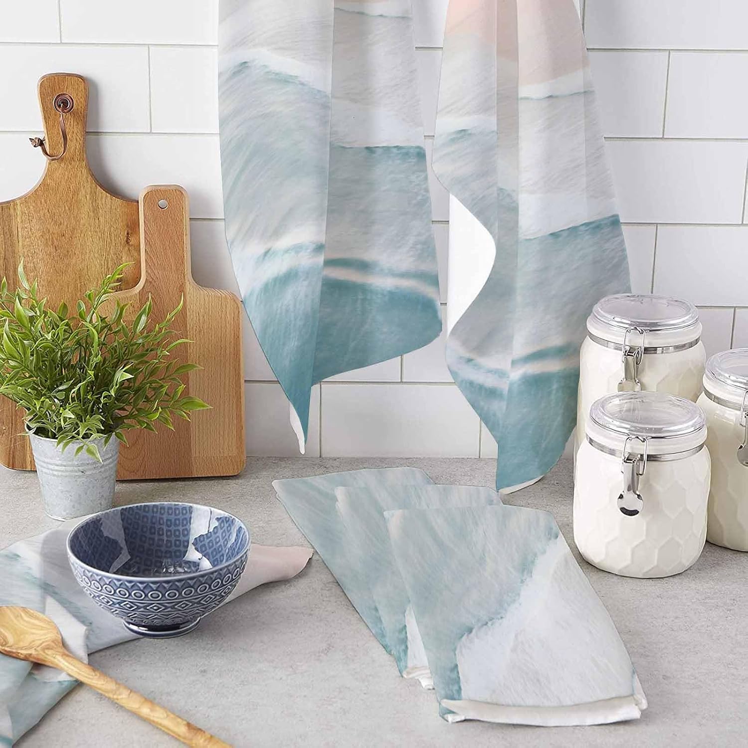 Kitchen Towels Cotton Dish Towel, Gradient Ocean Waves Spray Soft Dishcloth Absorbent Tea Towel, Bohemian Seaside Beach Reusable Washable Hand Towels 2 Pack