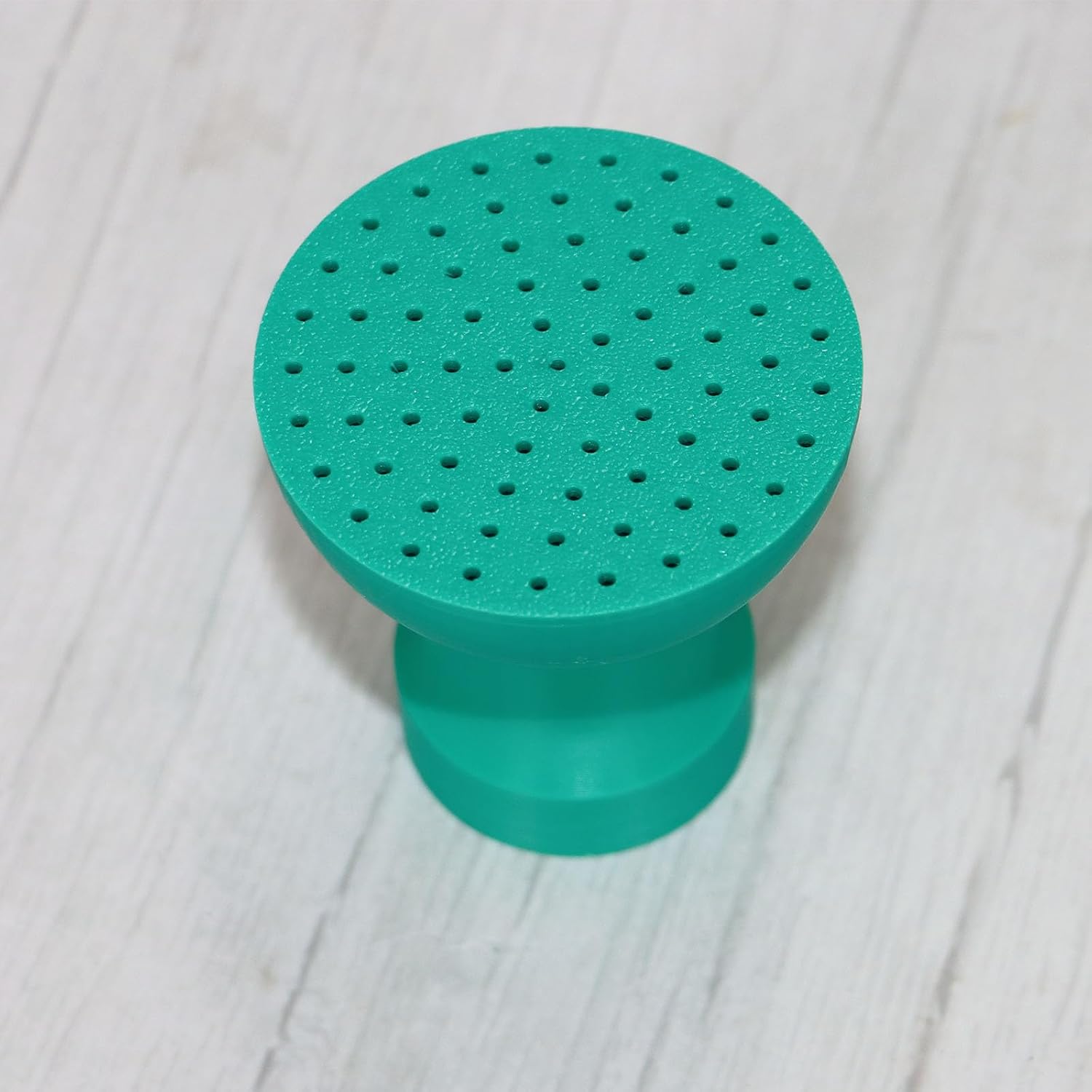 PIAOLGYI Milk Jug Watering Cap,Turns Your Milk Jug Into a Watering Can(Green)
