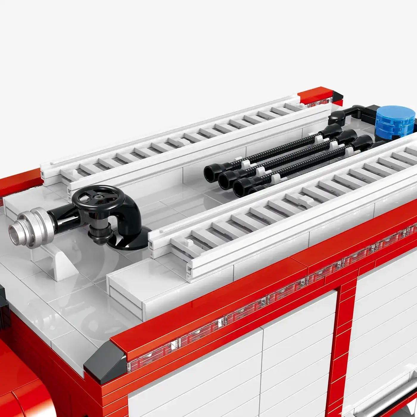 BlueBrixx Schlingmann TLF 3000 VARUS 4x4, 2029 Klemmbausteine, Feuerwehr | Maßstab 1:20, aufklappbare Türen und Geräteräume, motorisierbar, Dachwerfer, offizielles Lizenzset, 109967