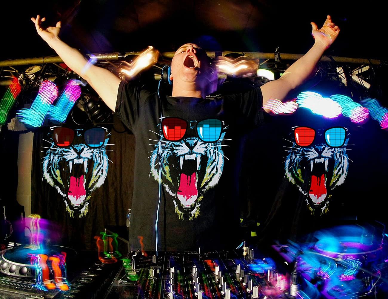 LED T Shirt Sound Activated Glow Shirts Size L