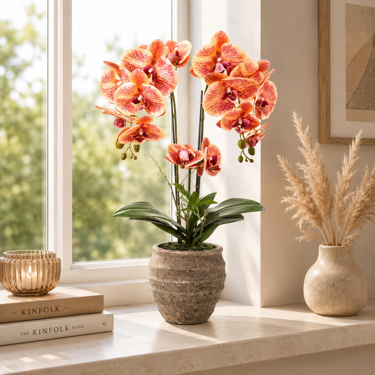 PASCH® Orchideen künstlich (60cm) in handgefertigtem Stone Cube Topf | Kunstblumen wie echt | künstliche Orchideen im Topf | künstliche Blumen im Topf | Kunstblume Orchidee (Orange)