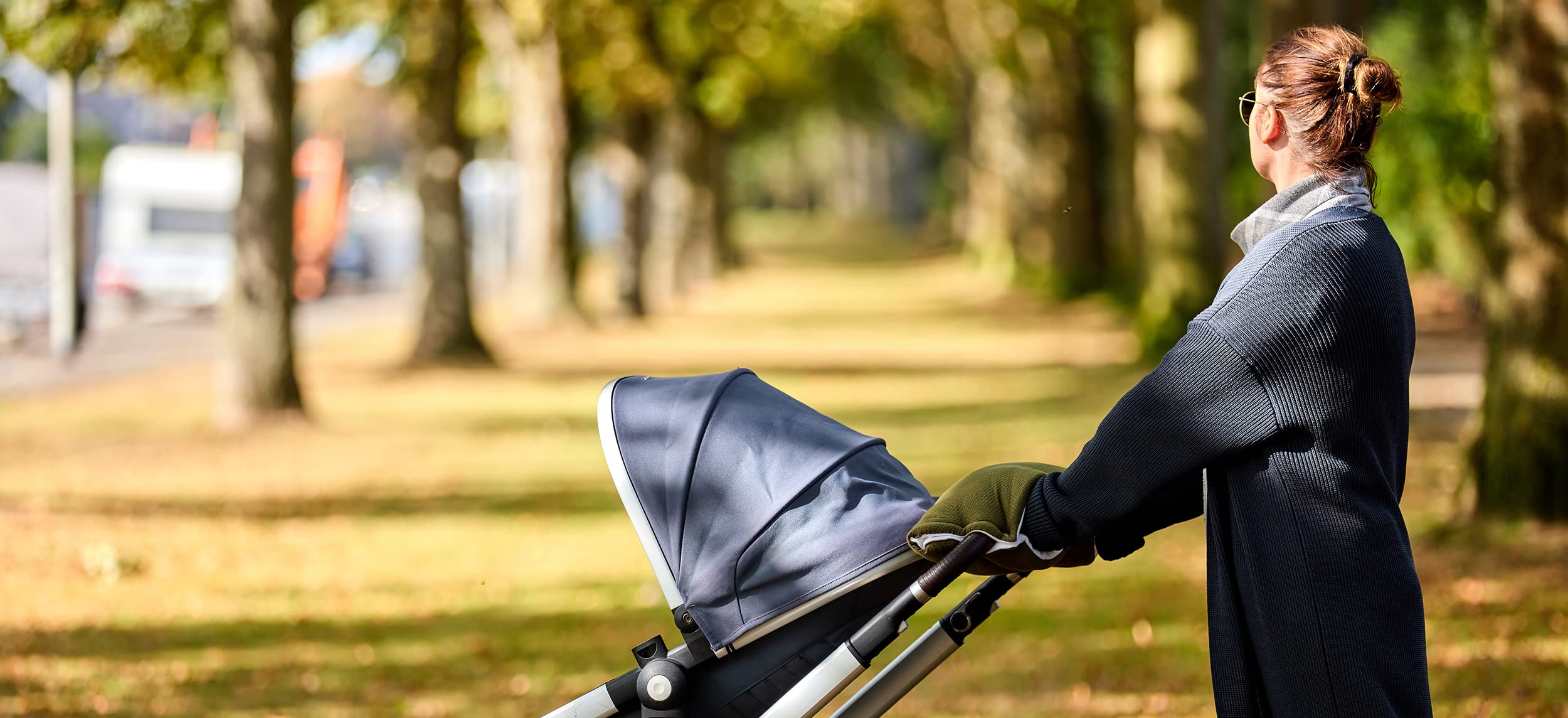 KraftKids Manicotto per passeggino in doppia crepa verde autunno, guanti da passeggino, larghezza 48 cm, profondità 23 cm, realizzato a mano nell'Unione Europea